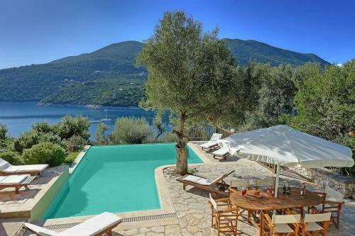 Syvota Villa Sleeps 6 Pool Air Con Wifi