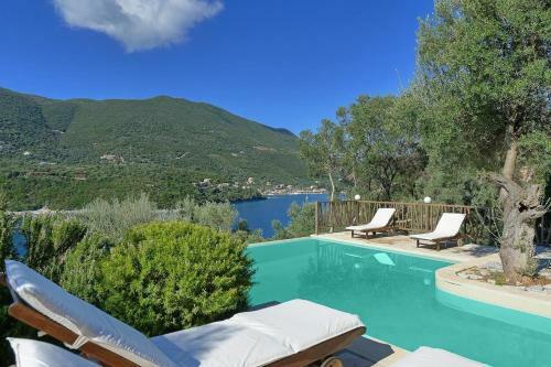Syvota Villa Sleeps 6 Pool Air Con Wifi