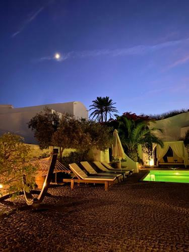 Santorini Heritage Villas