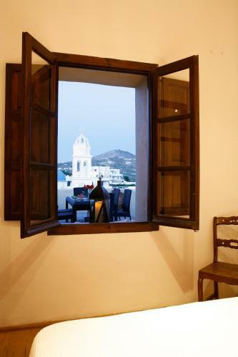 Santorini Heritage Villas