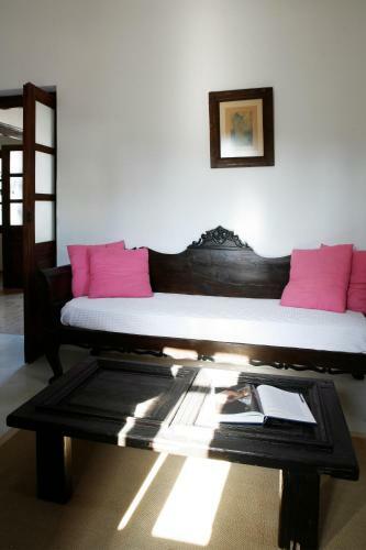 Santorini Heritage Villas