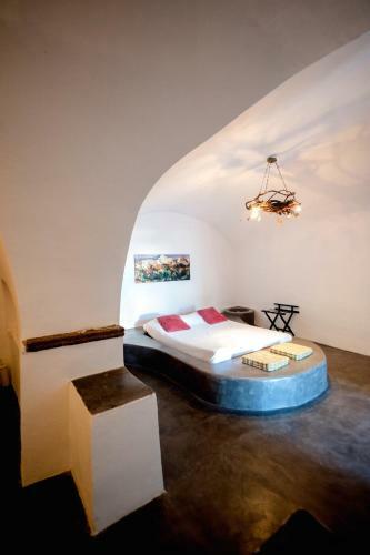 Santorini Heritage Villas