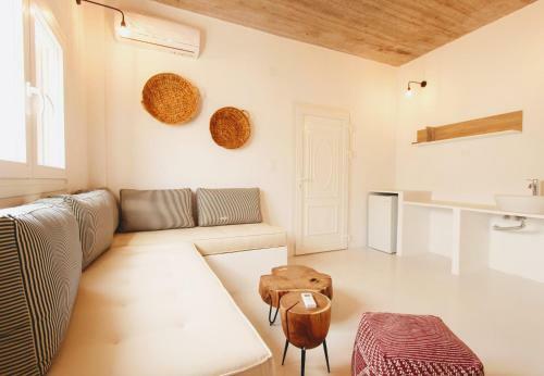 Hotel Mesanto Luxury Suites