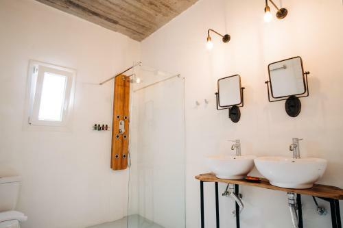 Hotel Mesanto Luxury Suites