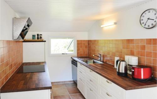 Four-bedroom Holiday Home In Vaggerlose