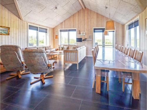 Four-bedroom Holiday Home In Vestervig