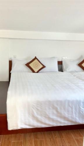 Hotel Ruby Rose House