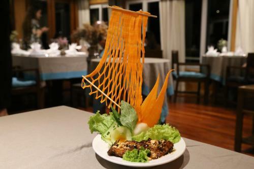 Secret Halong Cruise