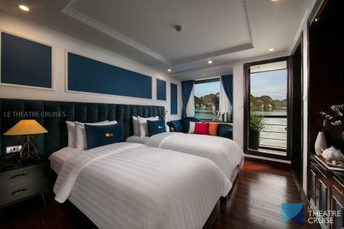 Le Theatre Cruises - Wonder On Lan Ha Bay