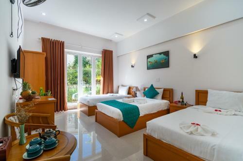 Hotel Ideal Villa And Hostel