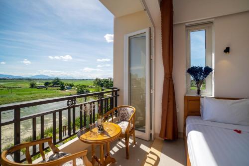 Hotel Ideal Villa And Hostel
