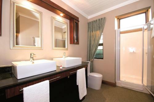 Hotel Pine Lodge Resort