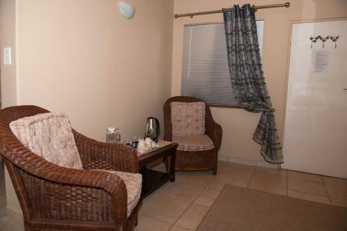 Lodge Near2numbi