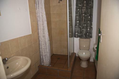 Lodge Near2numbi