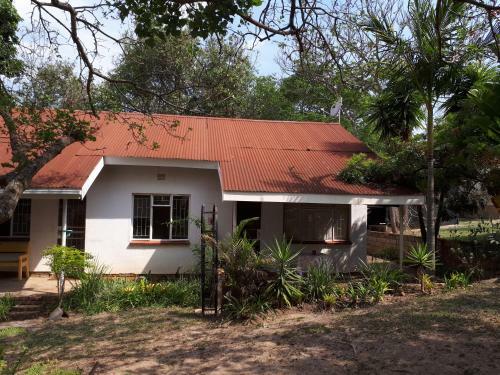 Lodge Near2numbi
