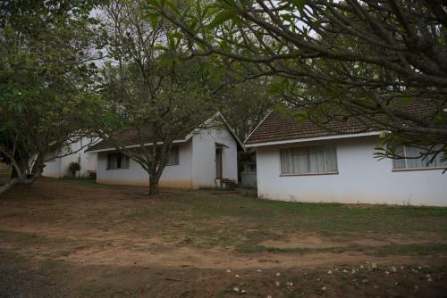 Lodge Near2numbi