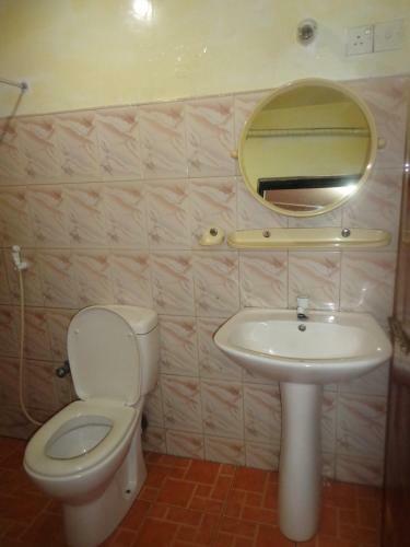 Hotel Cottage Tourist Rest