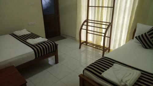 Hostal Heritage Lake View