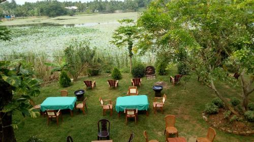 Hostal Heritage Lake View