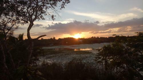 Hostal Heritage Lake View