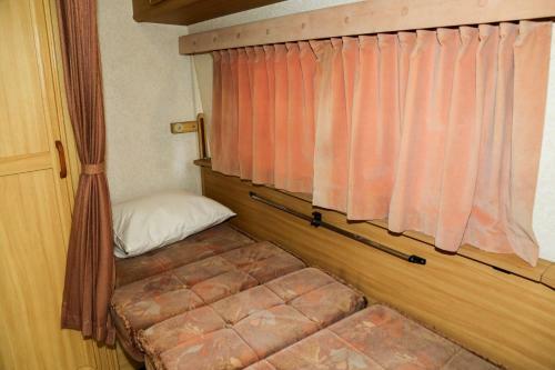 Malwathu Oya Caravan Park