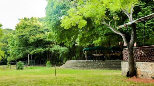 Malwathu Oya Caravan Park