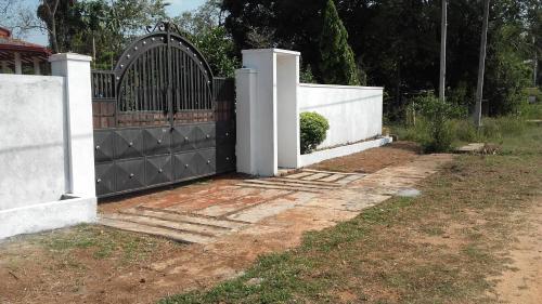 Lodge The European Gate - Anuradhapura