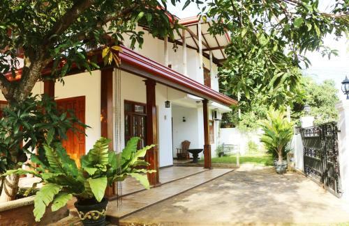 Lodge T&t