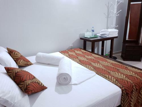 Hostal A And D Holiday Inn