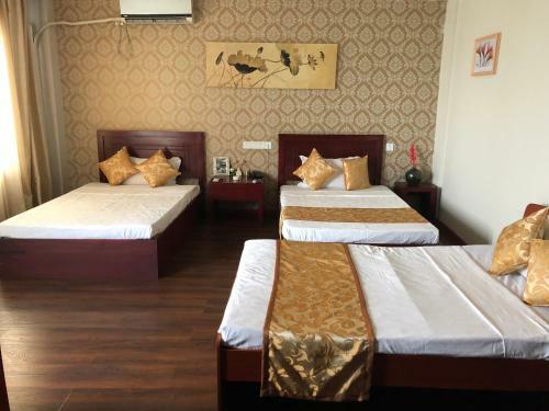 China Manor Hotel & Restaurant