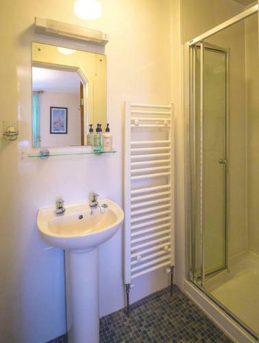 Hostal Greenlands Guest House