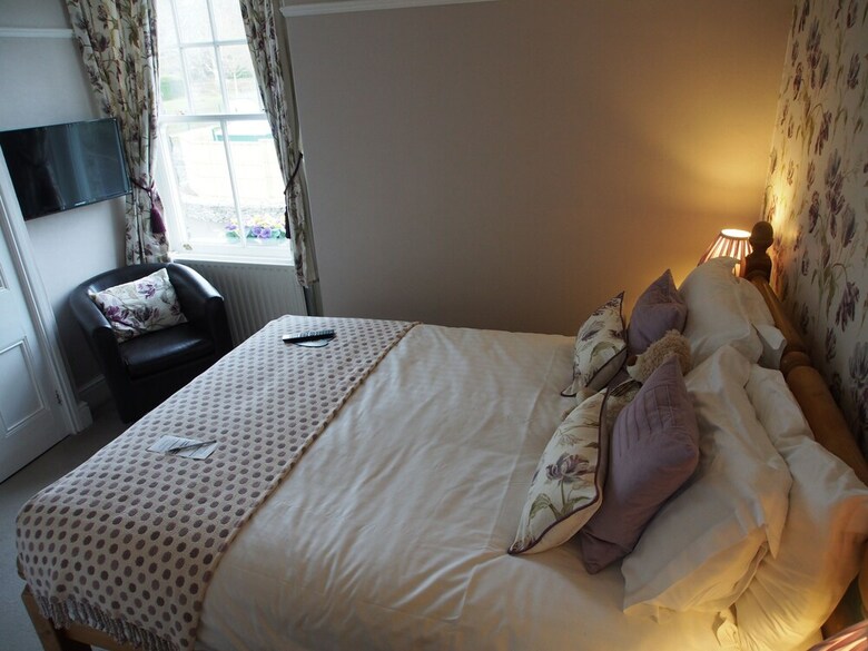 Hostal Montfort Cottage Guest House