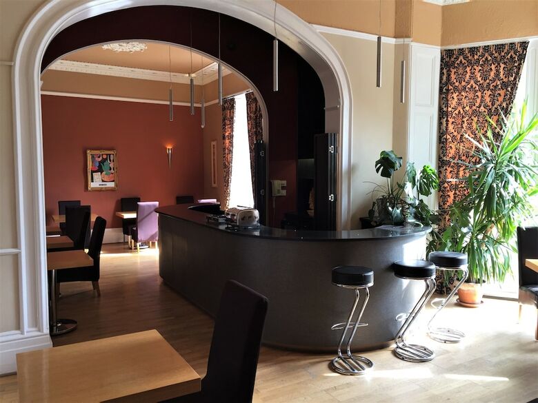 Hotel Palm Grove