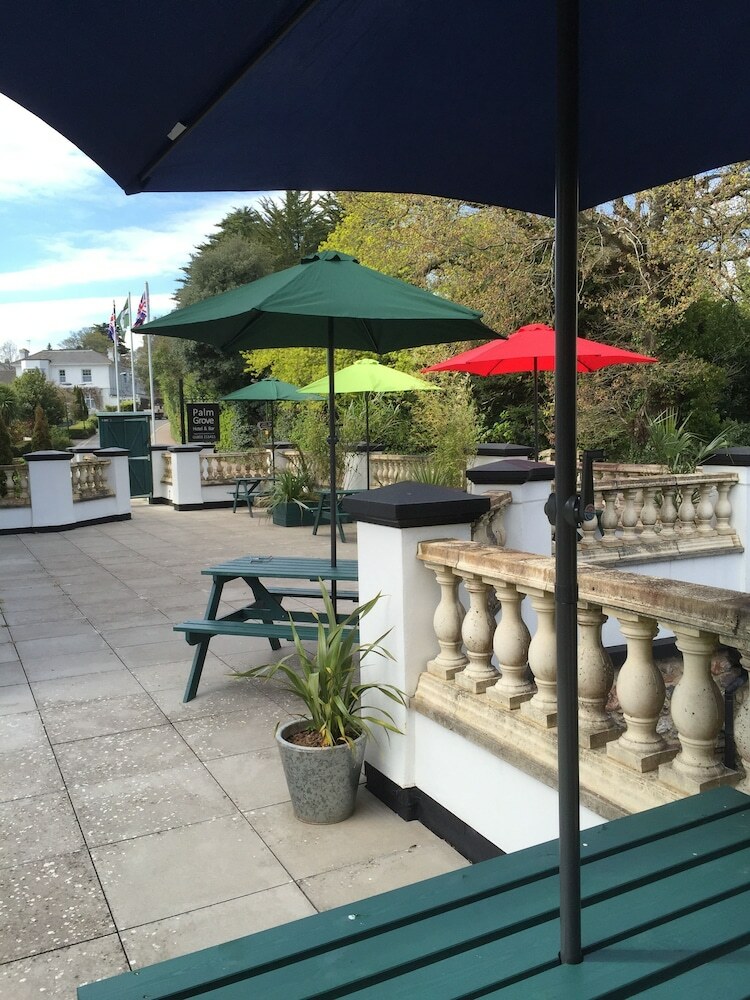 Hotel Palm Grove