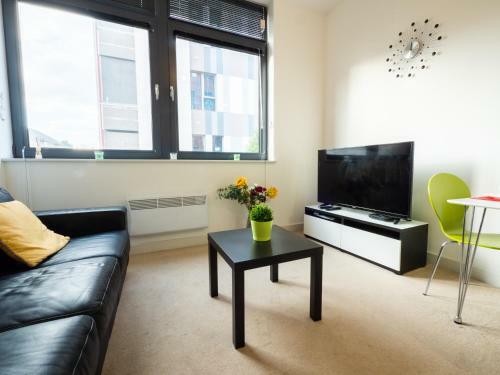 Reading College Serviced Apartment