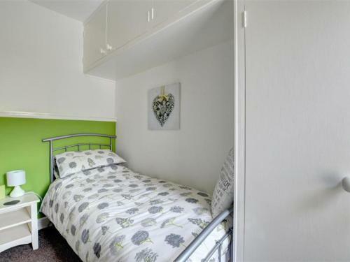 Spacious Holiday Home In Llanidloes With Garden