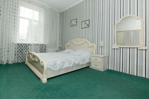 Apartments Elite Near Sovetskaya Subway Station