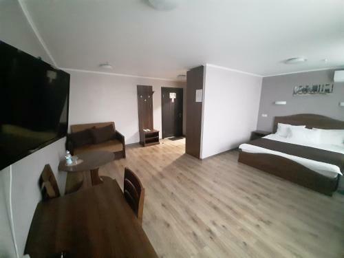 Tourist Hotel