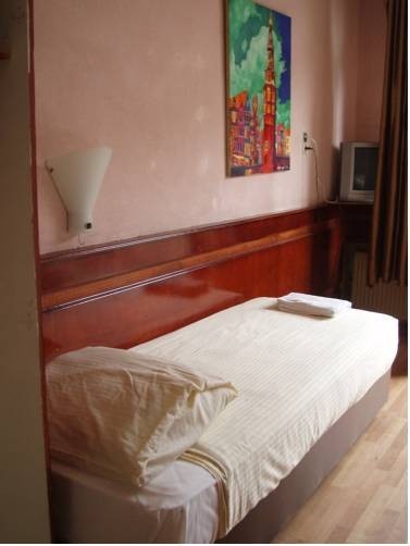 Budget Hotel Manofa