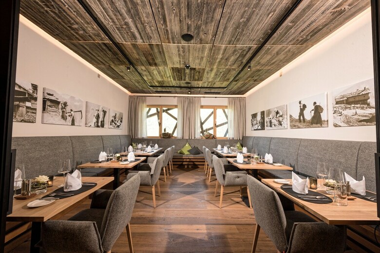 Hotel Chaletdorf Bergwiesengl�ck Auf 1250m