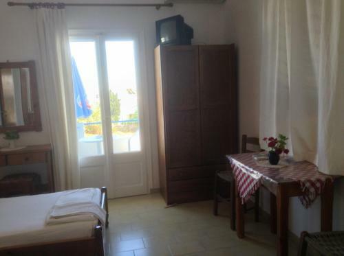 Hostal Rania Apartments