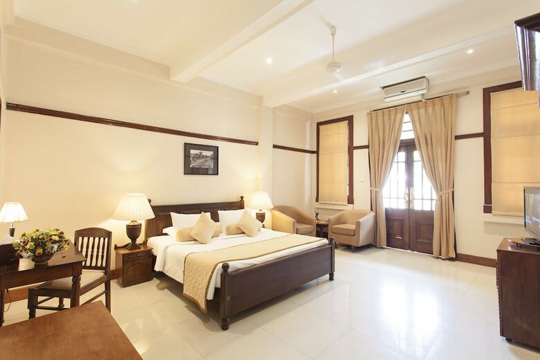 Hotel Suisse