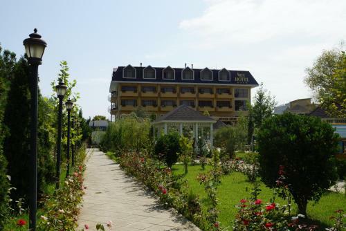 River Side Hotel