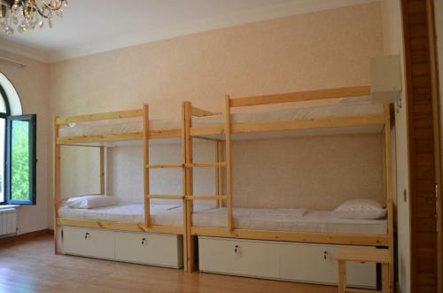 Kahran Hostel