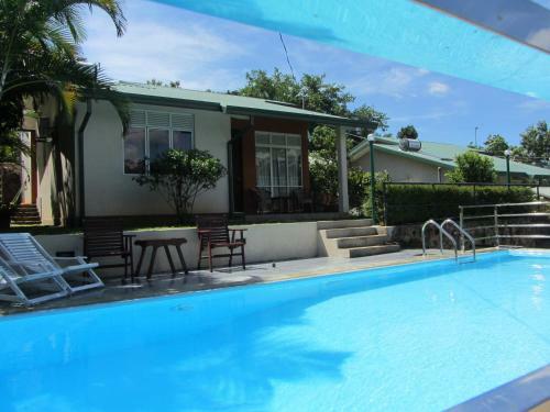 Visal Bungalows