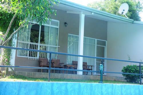 Visal Bungalows