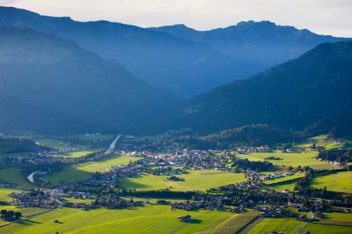 Hostal Hotel Garni Tirol