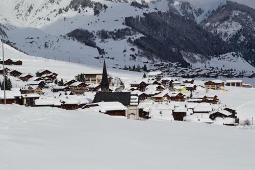 Hotel Mountain Lodge Sedrun