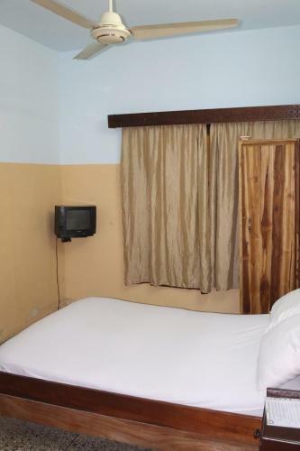 Hotel Aurore Lom�