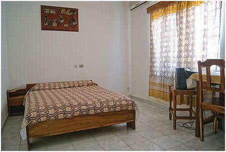 Hotel Aurore Lom�
